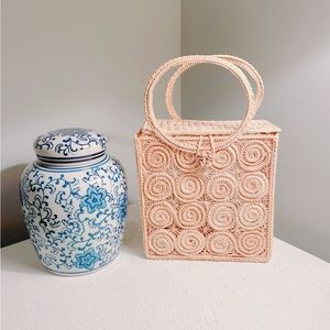 Beautiful Handmade Raffia / Iraca Statement Purse